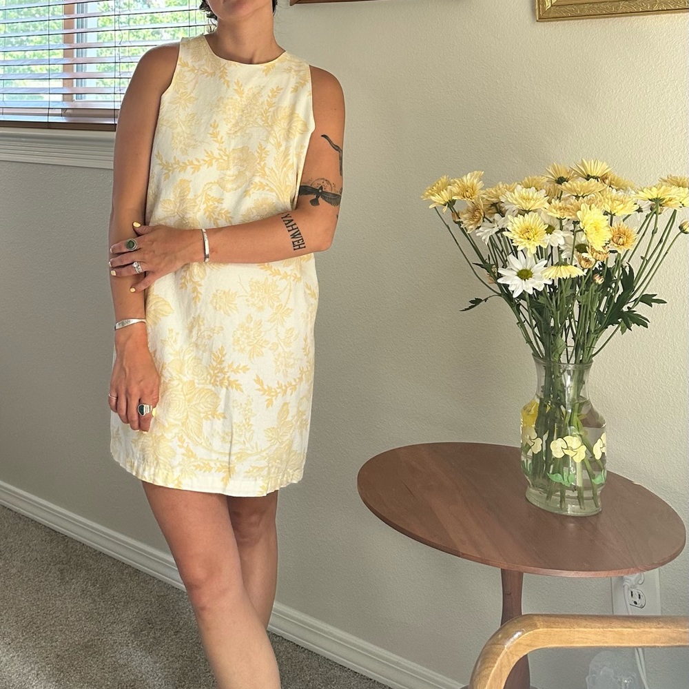 Elegant Yellow Floral Dress